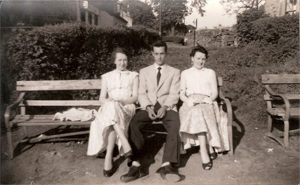 thecross-rhona-bobby-effie-