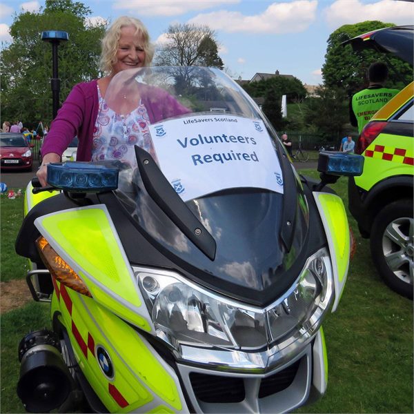 1040998065983052