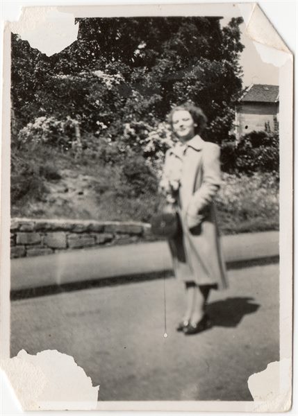 Doris McNab June 1949 Carmunnock