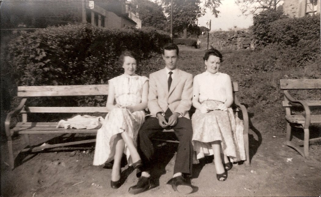 thecross-rhona-bobby-effie-